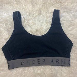 Black sports bra